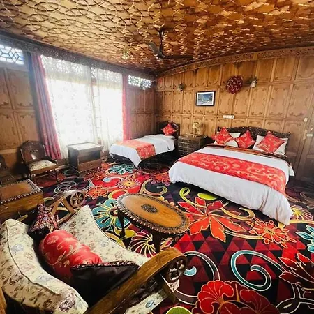 Floating Luxury Group Of Houseboats Srinagar (Jammu and Kashmir) Exterior photo