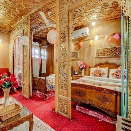 Floating Luxury Group Of Houseboats Srinagar (Jammu and Kashmir) Exterior photo