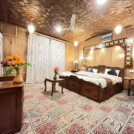Floating Luxury Group Of Houseboats Srinagar (Jammu and Kashmir) Exterior photo