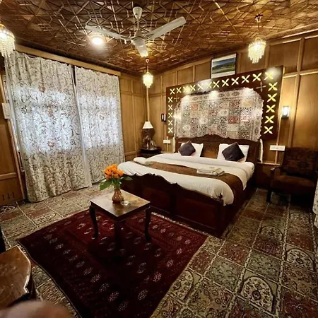 Floating Luxury Group Of Houseboats Srinagar (Jammu and Kashmir) Exterior photo